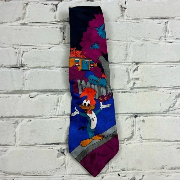 Vintage Woody Woodpecker and friends 100% silk tie - Picture 1 of 3